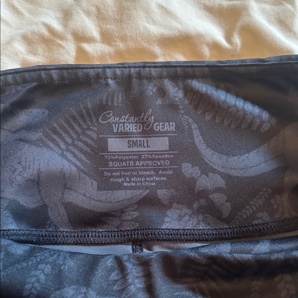 CVG *NWOT* Women's T-Flex Dinosaur Print Full Length Leggings - Picture 11 of 12